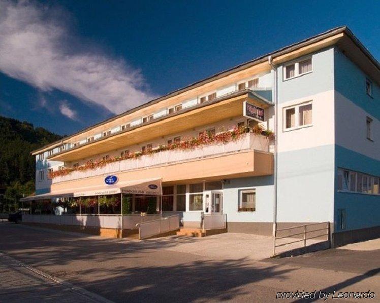 Penzion Anton Teplicka nad Vahom Exterior photo